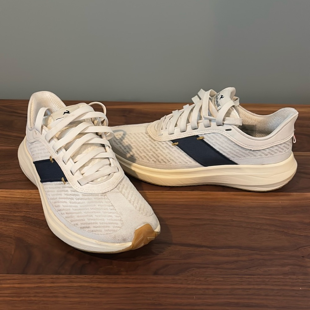 Tracksmith Eliot Runner